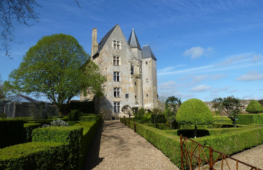 Château de Ballon, Ballon-Saint-Mars, France, France